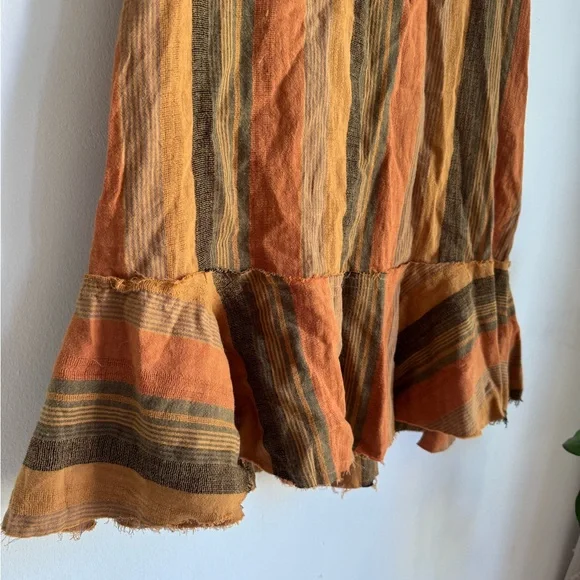Retro Feminine Striped Orange and Brown Dress - Picture 2 of 4